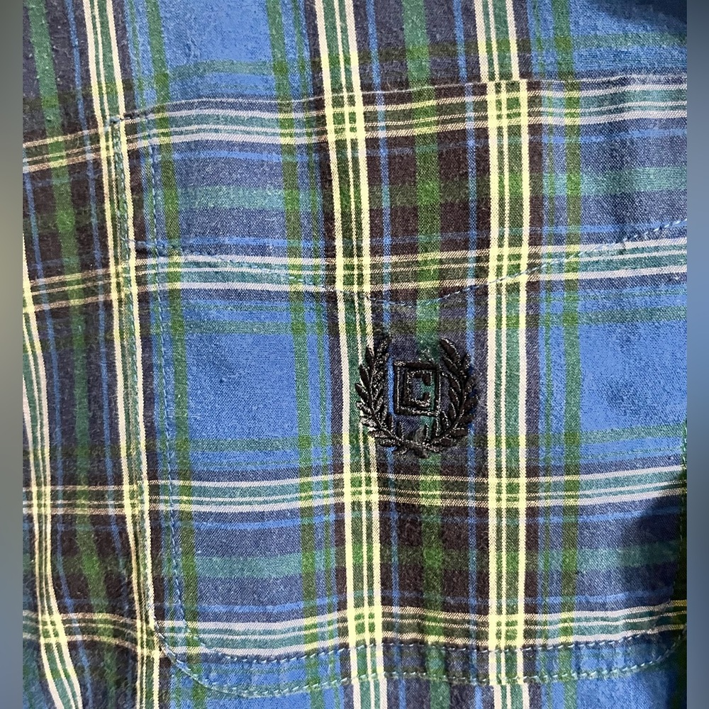 Chaps Men's Long Sleeve Easy Care Woven Button Down Shirt. - Picture 3 of 7